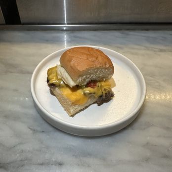 Canard - Steam burger - IG @bougiefoodieboi - Wine Bars Near Me - Portland, Oregon