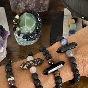 MyZenery - Bracelet - Gemstones & Minerals Near Me MyZenery - Bracelet - Gemstones & Minerals Near Me