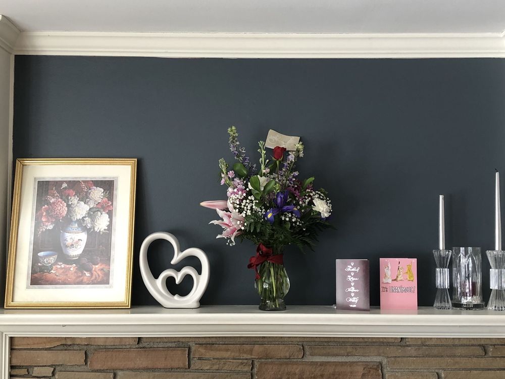 ME NOT FLOWER SHOP Updated September 2024 146 E Main St