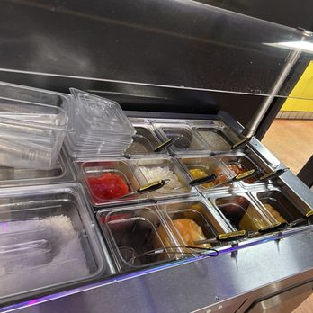 Honeybee Boba Cafe - Add your own toppings - Bubble Tea Near Me - Sacramento, California