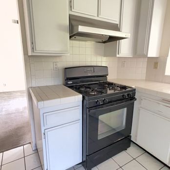 Trustie Co - Before reno... - Handyman Near Me - Costa Mesa, California Trustie Co - Before reno... - Handyman Near Me - Costa Mesa, California