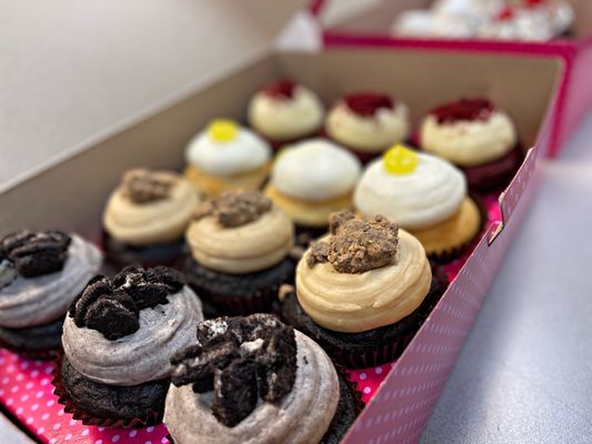 River Park Shopping Center by null