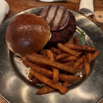 Eureka! - Veggie burger - American Near Me - Austin, Texas