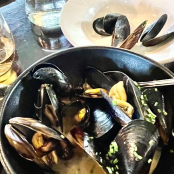Beach Store Cafe - Each week a different recipe is featured for these yummy mussels. This week has an Asian flair with mushrooms. $13! Open Saturdays 4-8. :) - Seafood Near Me - Lummi Island, Washington