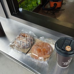 Muffin tops and coffee