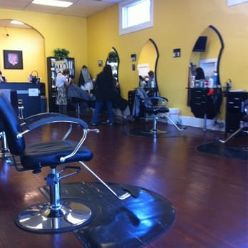 J's Styles & More - Loving the yellow.. - Hair Salons Near Me - Newman, California