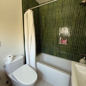 Concierge Home Remodeling - Guest Bath - General Contractors Near Me - Woodland Hills, California