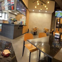 Counter and dining area. Counter and dining area.