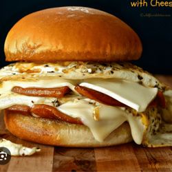 Legacy Lounge - Mrs A Old Fashioned Bologna Sandwich