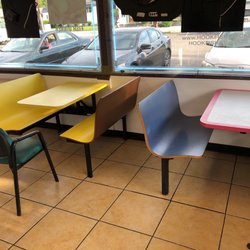 Hook Fish & Chicken - 9-10 people seating