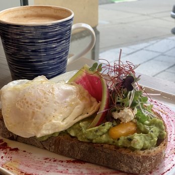 Sydney Providence - Brown sugar late Avocado Toast w/ egg - Coffee & Tea Near Me - Providence, Rhode Island