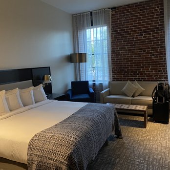 The Wilbur Lititz, Tapestry Collection by Hilton - Hotels Near Me - Lititz, Pennsylvania The Wilbur Lititz, Tapestry Collection by Hilton - Hotels Near Me - Lititz, Pennsylvania