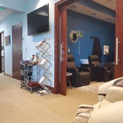 Living Well Balanced - Cryo room