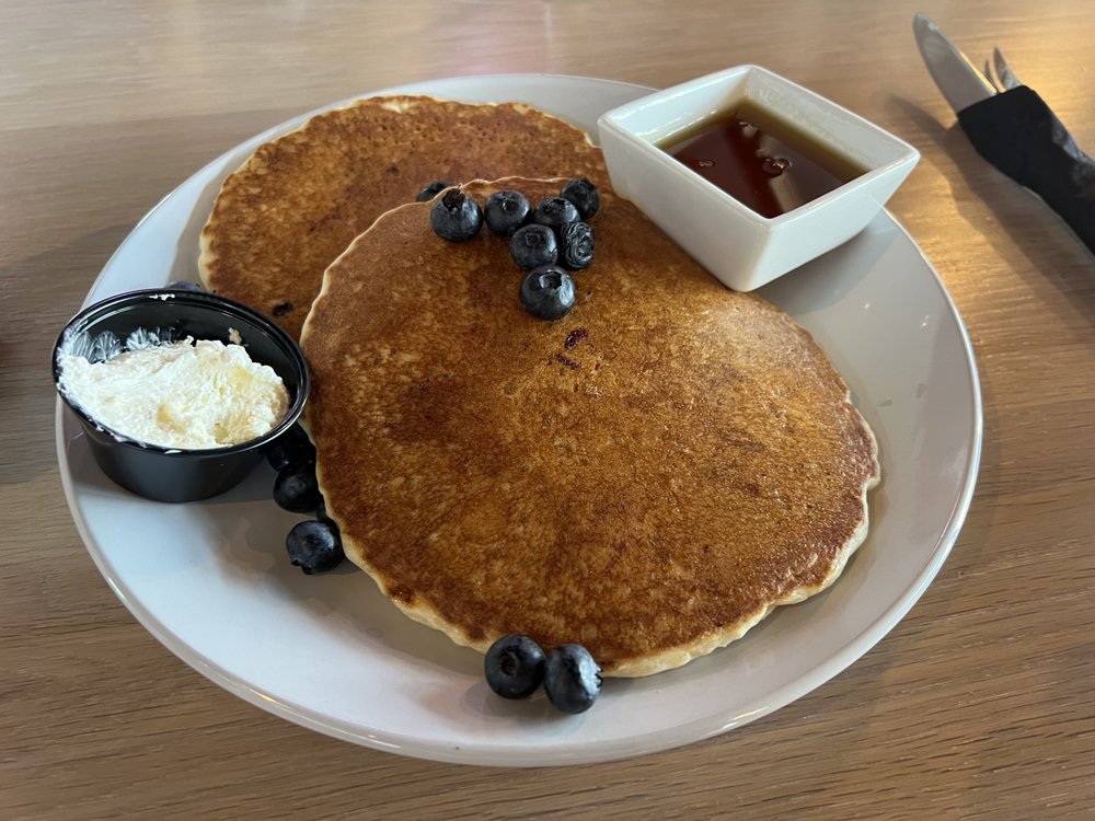 Off Shore Bar & Grill Logo