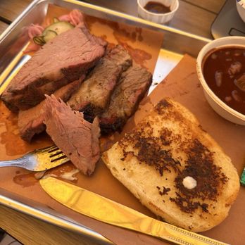 Silver Creek Barbeque - Tri tip and brisket bean - Barbeque Near Me - San Jose, California