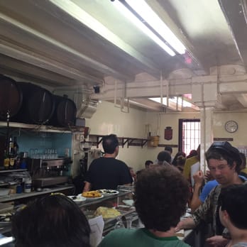 La Cova Fumada - Bustling spot - Tapas/Small Plates Near Me - Barcelona, B