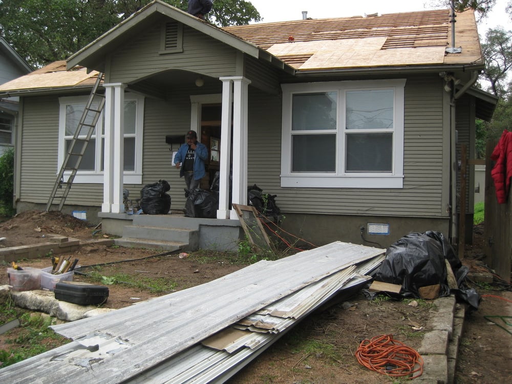 Slide of Round Rock Roofing Company