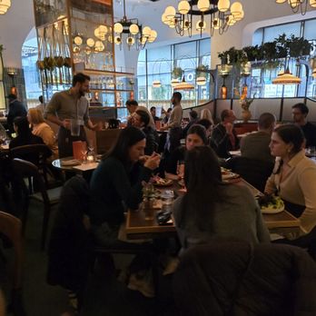 Zou Zou’s - Seating - Mediterranean Near Me - New York, New York