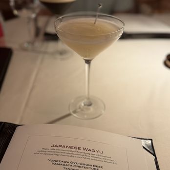 SW Steakhouse - Luxe - lychee martini - Steakhouses Near Me - Las Vegas, Nevada SW Steakhouse - Luxe - lychee martini - Steakhouses Near Me - Las Vegas, Nevada