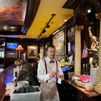 Old Ebbitt Grill - Bars Near Me - Washington, DC, District of Columbia Old Ebbitt Grill - Bars Near Me - Washington, DC, District of Columbia