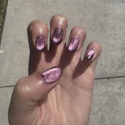 Purple glitter cat eye Purple glitter cat eye
