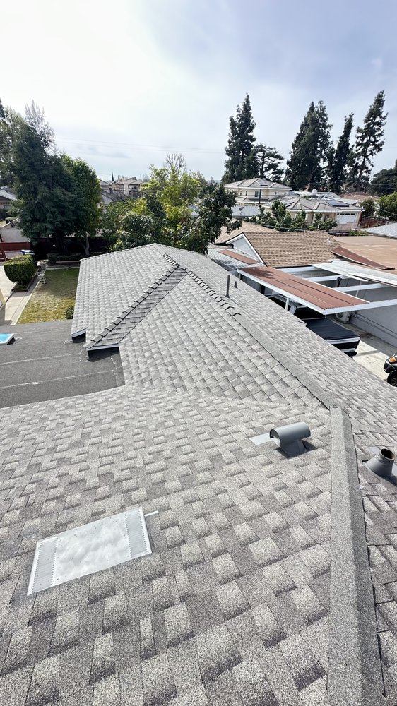 Slide of Roca Roofing