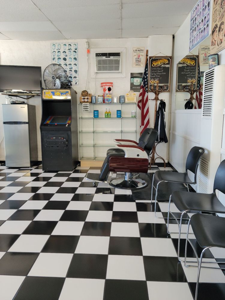 FRIENDS BARBER SHOP NUM 3 Updated August 2024 516 N Citrus Ave