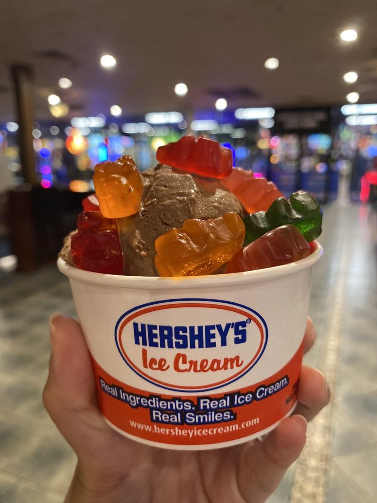 HERSHEY’S ICE CREAM Updated September 2024 11 Reviews 4000