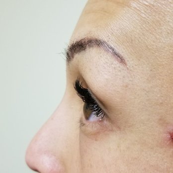Gloss Eyelash Extensions - Eyelash Service Near Me - Bothell, Washington
