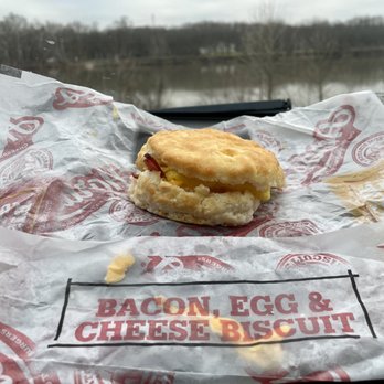 Taco Bell - Hardees Bacon, Egg, Cheese Biscuit, Image # 2 - Tacos Near Me - Belpre, Ohio Taco Bell - Hardees Bacon, Egg, Cheese Biscuit, Image # 2 - Tacos Near Me - Belpre, Ohio