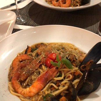 SAL & Companhia Restaurante - Seafood spaghetti - Bars Near Me - Lagos, 08 SAL & Companhia Restaurante - Seafood spaghetti - Bars Near Me - Lagos, 08