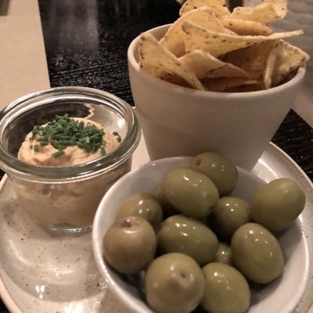 Lieven - Hummus & olives. Everyone gets this! - Belgian Near Me - Bruges, VWV