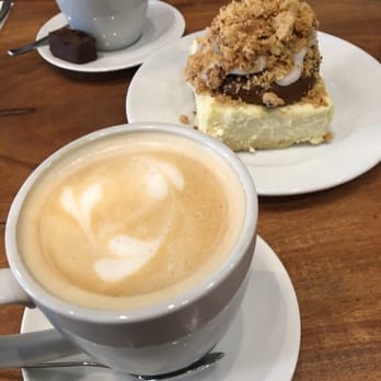 Pani - Cafe con leche y Mi Prefe! - Desserts Near Me - Buenos Aires, C