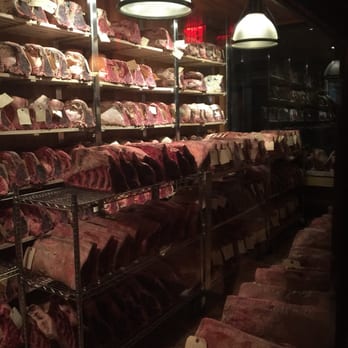 Gallaghers Steakhouse - Steakhouses Near Me - New York, New York