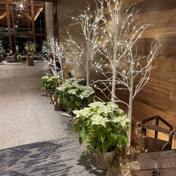 The Bistro Edgewood - The lobby - New American Near Me - Stateline, Nevada The Bistro Edgewood - The lobby - New American Near Me - Stateline, Nevada