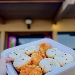 生煎包 Sheng Jian Bao: Pan-fried Pork Buns | 6 pc - $9.75 (1.5 orders shown) 生煎包 Sheng Jian Bao: Pan-fried Pork Buns | 6 pc - $9.75 (1.5 orders shown)