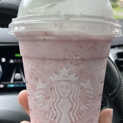 Starbucks - Vanilla bean frapp with raspberry sauce and strawberry pieces