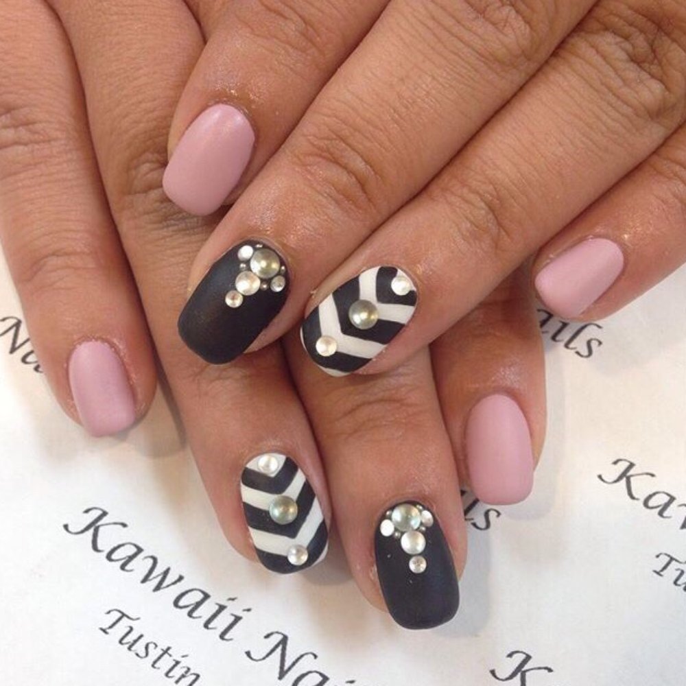 Kawaii Nails - By Mika - Nail Salons Near Me - Newport Beach, California