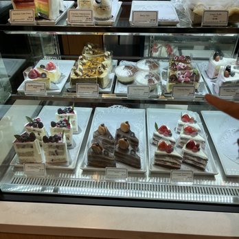 Paris Baguette - Pastries. - Coffee & Tea Near Me - Queens, New York Paris Baguette - Pastries. - Coffee & Tea Near Me - Queens, New York