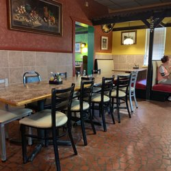 El Tenampa Mexican Restaurant - Gettin our Mexican on....