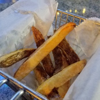 Bar 23fifty - Worst bar fries ever. - American Near Me - Palm Harbor, Florida