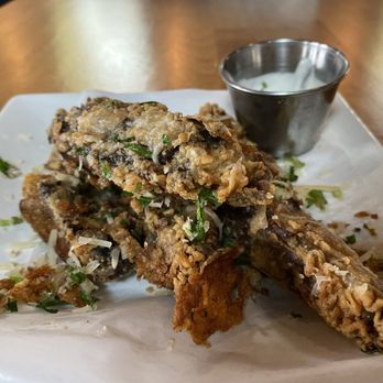foothill - New American Near Me - Pasadena, California