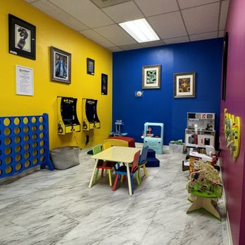La Michoacana - Play area - Ice Cream & Frozen Yogurt Near Me - Anchorage, Alaska