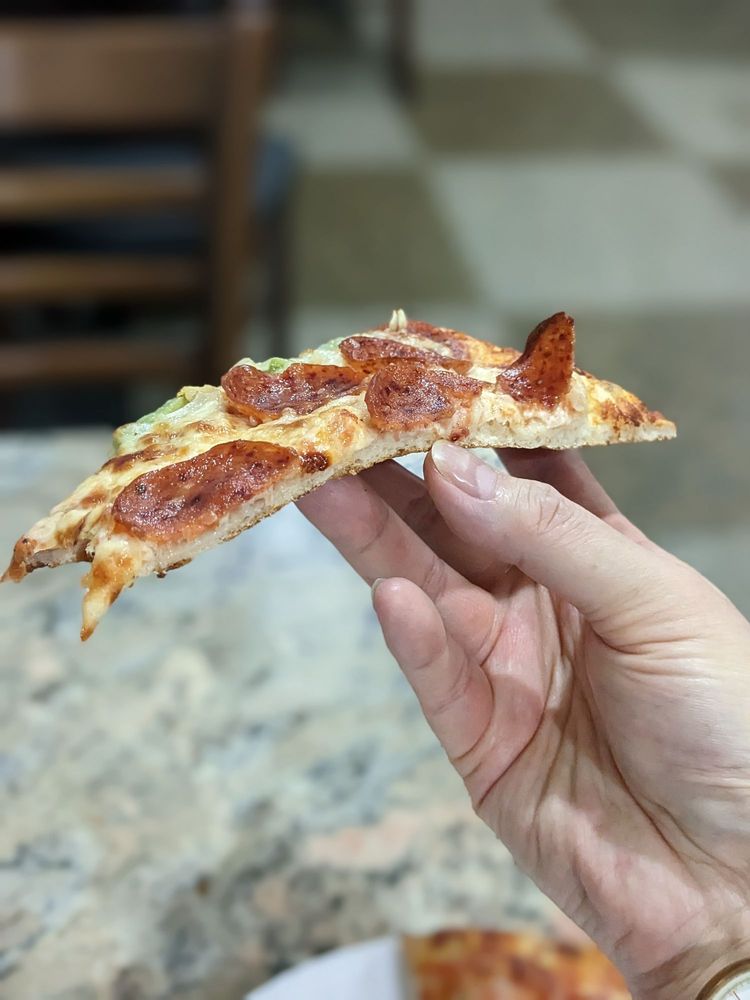 FRESCA PIZZA & PASTA Updated August 2024 185 Photos & 174 Reviews 302 College Street