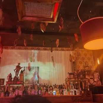 Majong - Bars Near Me - Lisbon, 11