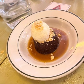 Pastis Miami - Sticky toffee pudding - French Near Me - Miami, Florida