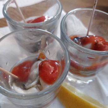 Relief Pitcher - Oyster shooters $4/3 - Sports Bars Near Me - Seaside, Oregon