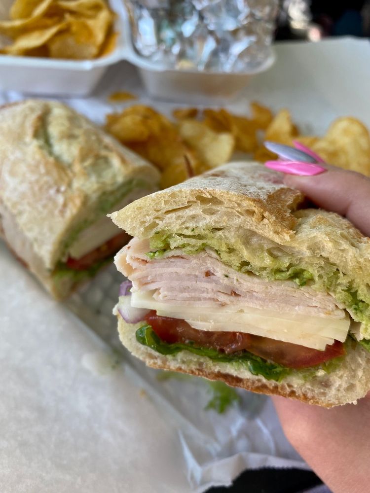 ANGELO’S ITALIAN DELI - Updated July 2025 - 243 Photos & 369 Reviews