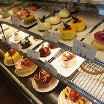 Cakeview Bakery & Cafe - Bakeries Near Me - Scarborough, Ontario