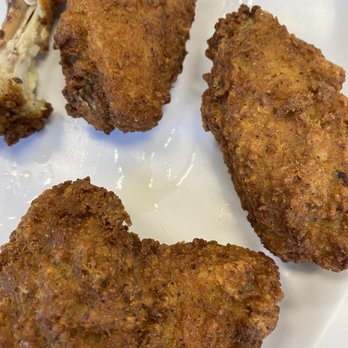 Griddlecakes - Chicken wings. It was so good that I had to take a pic of it after eating the first one. - Breakfast & Brunch Near Me - Las Vegas, Nevada Griddlecakes - Chicken wings. It was so good that I had to take a pic of it after eating the first one. - Breakfast & Brunch Near Me - Las Vegas, Nevada